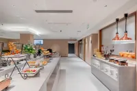 โรงแรมเปโร (ใกล้ดิสนีย์แลนด์ พร้อมรถรับส่งฟรีไปยังสนามบินปู่ตง) - พร้อมอาหารเช้า