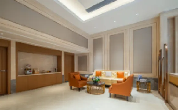 維也納酒店（汕頭高鐵站海納天地店）