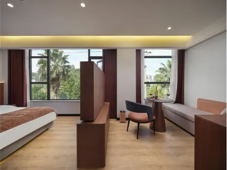 Maxsee Designer Hotel