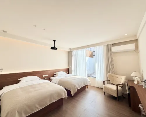 YUN SU HERE โรงแรมในซิ่วหนิง