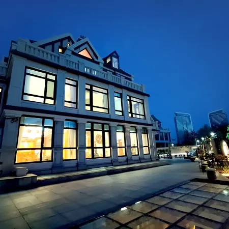 Wisdoms Hot Spring Royal View Villa (Qingdao Poly Sea Roland Store)