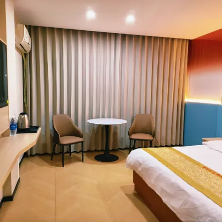 Yihuang SukeYou Hotel