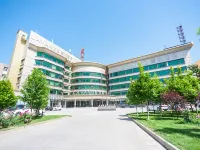 Lavande Hotel (Beijing Huairou Commercial Street) Các khách sạn gần Yuanbao Street