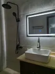 Left Bank Hotel Hotels in Sog