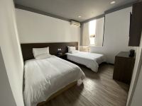 海友酒店(北京五棵松301医院店) - 双床房