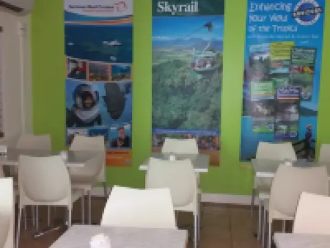 リーフ パームス モーテル ケアンズ・ノースのホテル