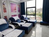 Paco Hotel (Huazhou Shifu Square) Hotels in Huazhou