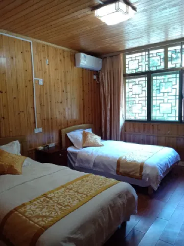 Jinshui Manor Hotels near Daxiong Mountain National Forest Park