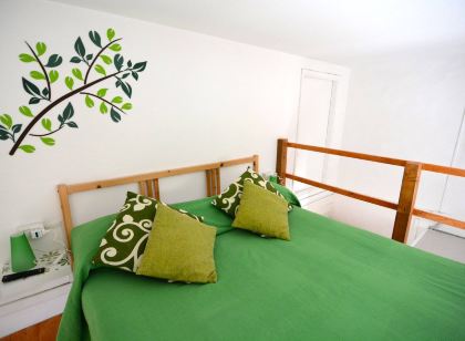 B&B Tecla