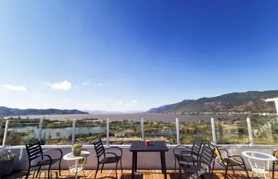 石屏時光海景美宿酒店