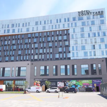 Hotel Courtyard by Marriott Montréal-Brossard