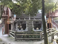 The Companion Inn Hotels in Emeishan