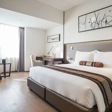 Shaoxing Xianheng Grand Hotel (Lu Xun's hometown Yintai store)