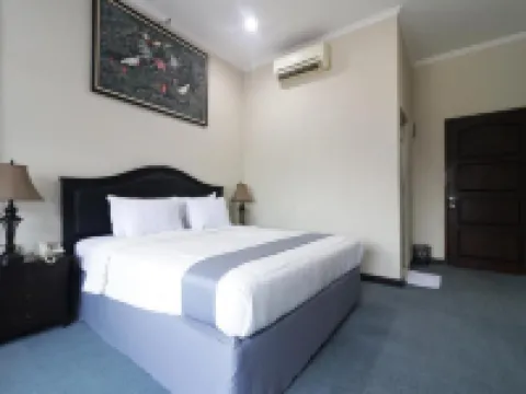 Hotel Antariksa Hotels in Krembangan