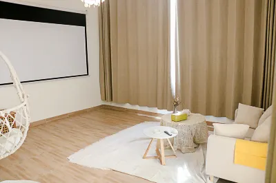 Nanmo Homestay Hotels in Qujing South Gate Area