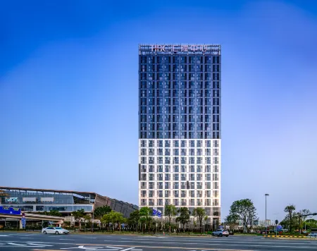 Grapefruit Fashion Boutique Apartment (Shenzhen North Railway Station Huilong Center)