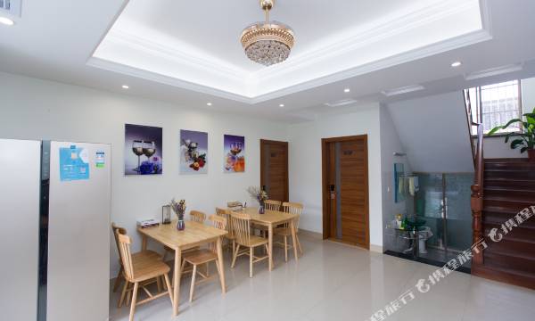 Shanghai Xiangjian Huashe Homestay