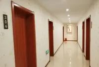 Xiaxian Yaqing Hotel