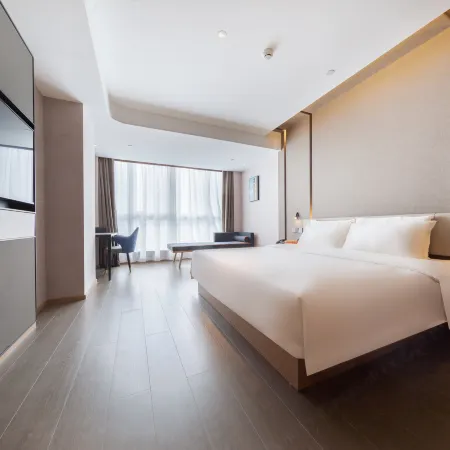 Atour Hotel Changde Laoximen Pedestrian Street