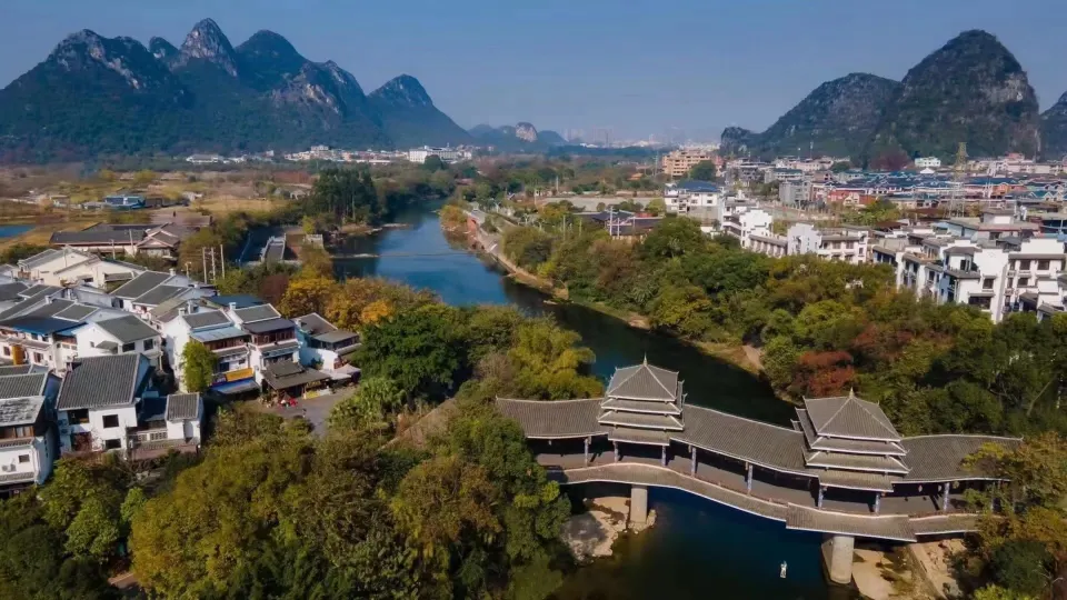 Outside the city, there is a leisure villa (Guilin Ludiyan Scenic Area Taohuajiang Branch)