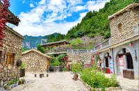 Mount Yunqiu Yaodong Courtyard Hotels in Xiangning
