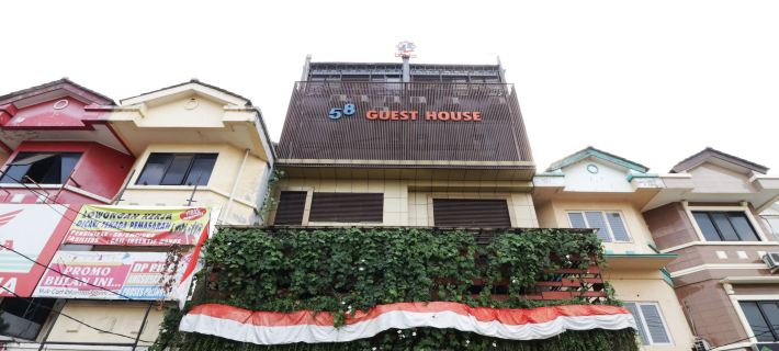 Urbanview Hotel 58 Bintaro by RedDoorz Hotel di Pondok Aren