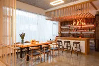 Maitreya | Grace | Industrial Style Designer Villa（Huquan Ecological Park Store） - بار