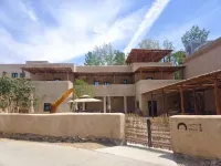 Zhongwei at Xiaowan B&B Hotels in Zhongwei