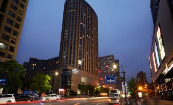 Junmao Hotel Apartment (Xiasha Jinshahu Subway Station Xiaocheng Tiandi Branch)