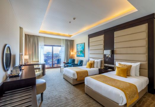 알 바하르 호텔 & 리조트