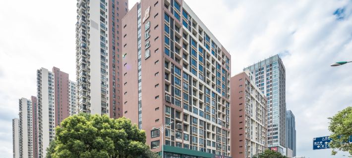 Jinjiang Inn (Suzhou Railway Station Wanda Plaza Pinglong Road Metro Station) Hotele w: Suzhou