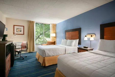 Days Hotel by Wyndham Allentown Airport / Lehigh Valley