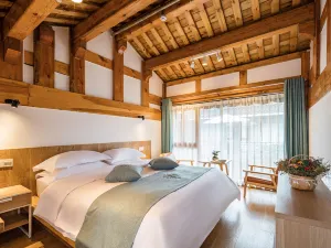 Floral Hotel·Qinggongtang Hotel (Langzhong Ancient City Flagship Store)