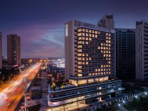 Selection Hotel (Chengdu Longquan Yishimao Plaza)