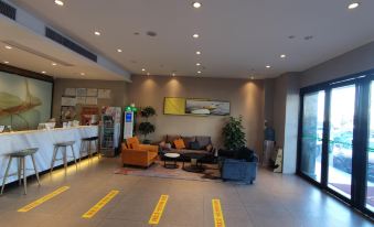 GreenTree Inn (Tianzhu Plaza, Funan County, Fuyang City)