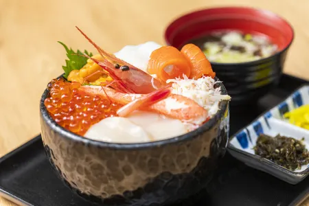 Tokyu Stay Hakodate Asaichi Akarinoyu Отели рядом с достопримечательностью «Gaikokujin Bochi»