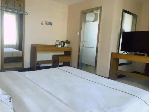 Zhenlai Hexiang Hotel Hotels in Zhenlai County