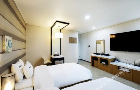 全州金巖洞白色酒店