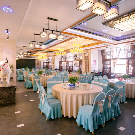 Current City Prairie International Hotel