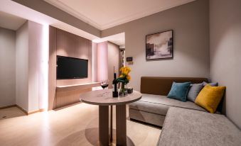 Poltton international apartment (Shanwei City high speed railway station store)