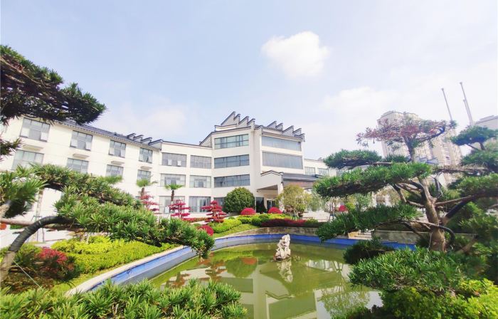 Huaihe Hotel