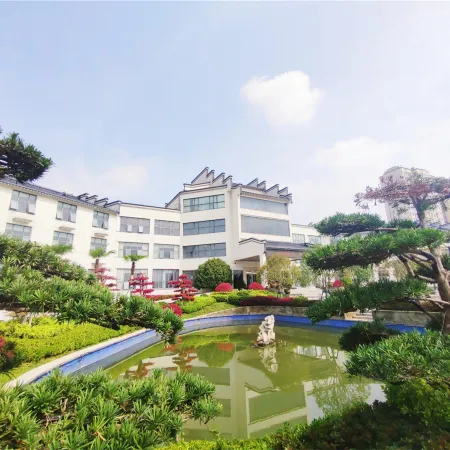 Huaihe Hotel