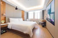 Yitel Collection Hotel (Qingdao Railway Station Zhanqiao Seaview)