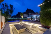 THE  SPRING  VILLA (Dujiangyan Panda Valley) - رومانسي