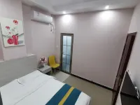 Yuehua Hotel (Train Station) Hotels in Suining Railway Station/Chengbei Passenger Station