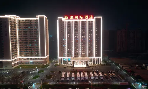 Intersection of Hongli Avenue and Yangze Road Nanpu Street Changyuan City Hennan Province