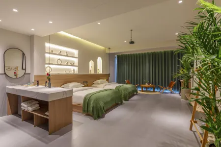 Huangchuan Laojun Mountain Panshan Homestay (Zhongling Cableway Branch) Отели рядом с достопримечательностью «Ji Guan Cave»