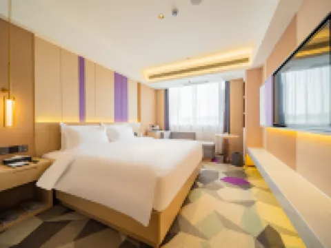 Lavande Hotel (Xingping Maweiyi Hangkong Square) Hotels in Xingping
