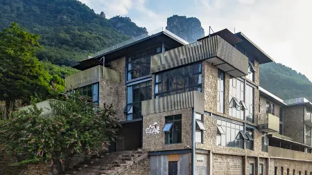 Yunshu Shanju Homestay Отели рядом с достопримечательностью «Wangxiangyan»