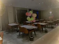 Korla Sinnell Hotel